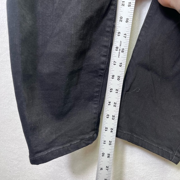 Torrid Distressed Bombshell Skinny Jeans Womens 28W Short Black Denim 2345 - Picture 6 of 9